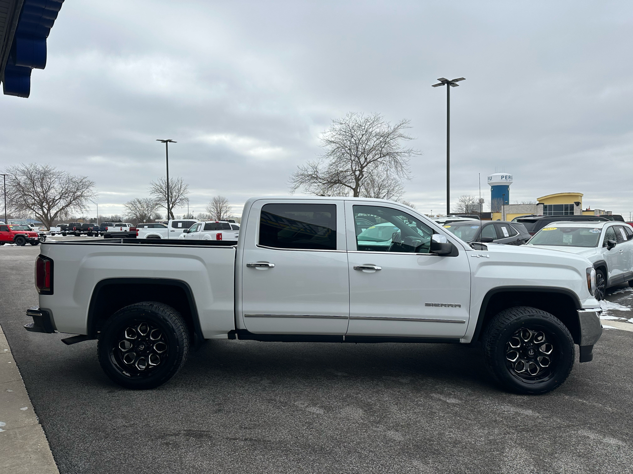 GMC Sierra 1500 SLT Crew Cab 4WD 2016