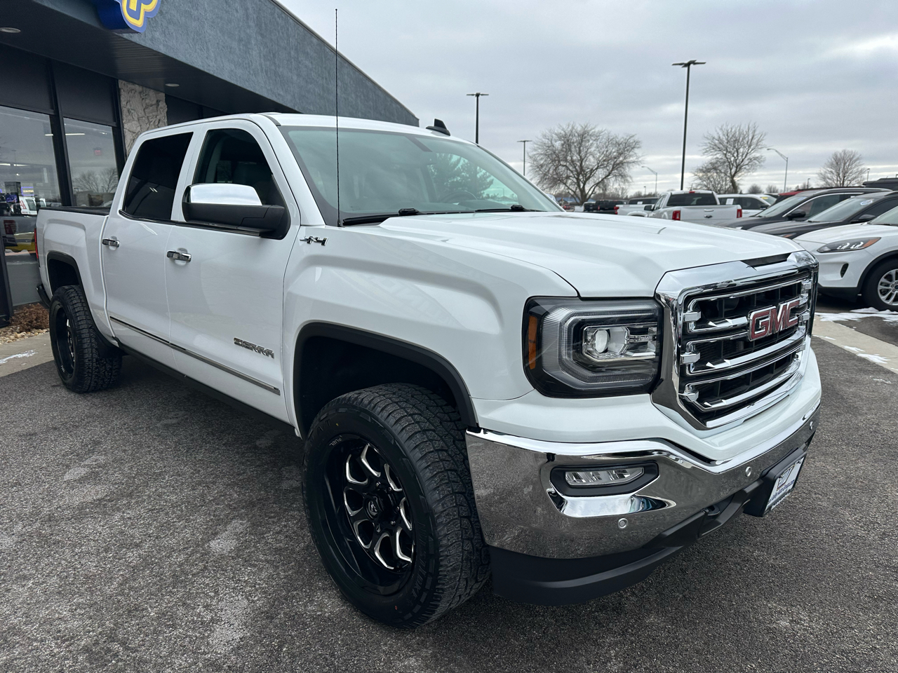 GMC Sierra 1500 SLT Crew Cab 4WD 2016
