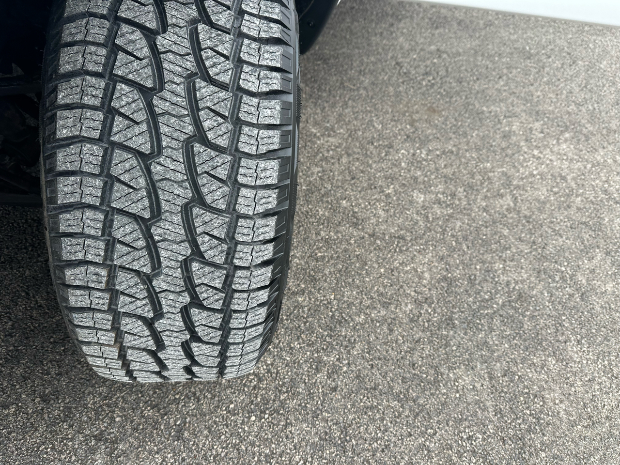 GMC Sierra 1500 SLT Crew Cab 4WD 2016