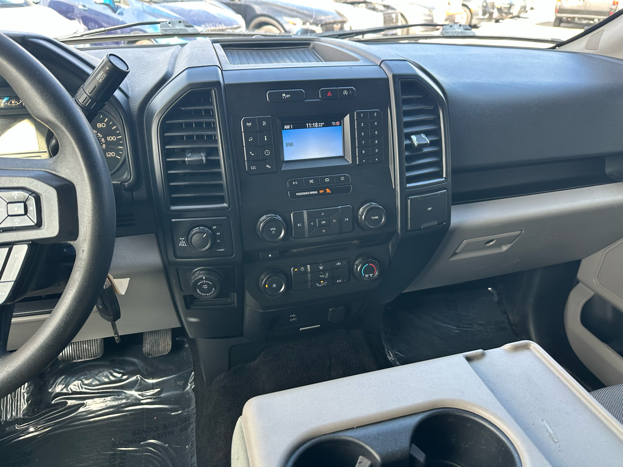 Ford F-150 XL SuperCrew 4WD 2018