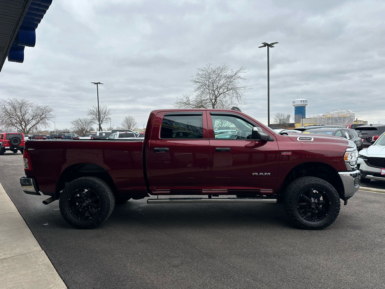 RAM 2500 Tradesman Crew Cab 4WD 2021