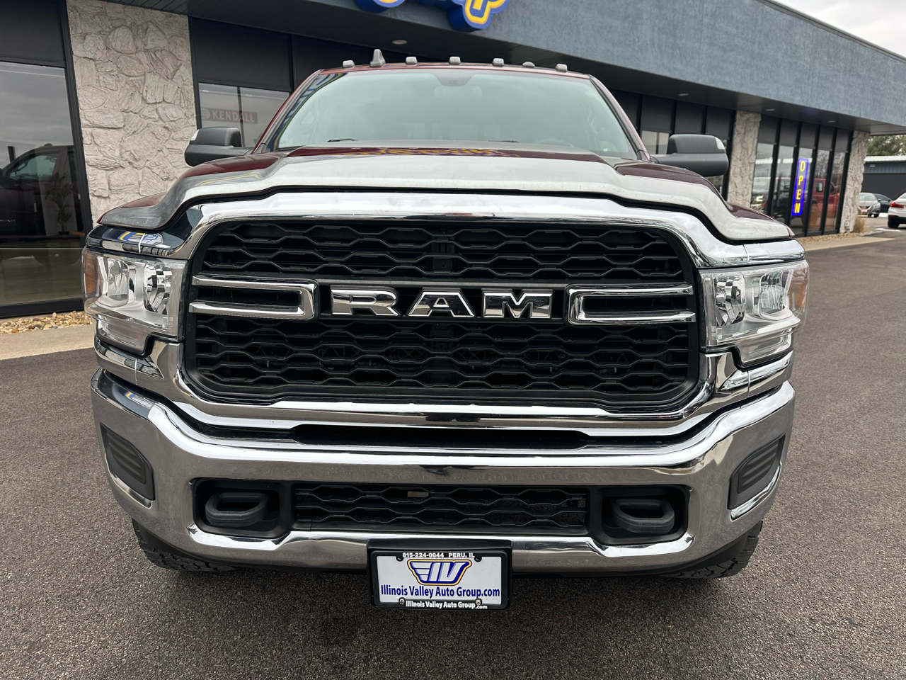 RAM 2500 Tradesman Crew Cab 4WD 2021