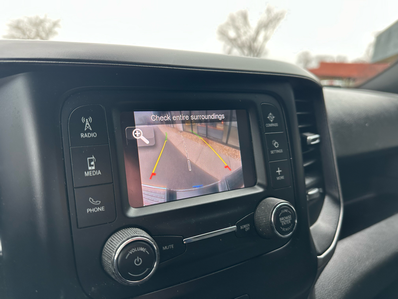 RAM 2500 Tradesman Crew Cab 4WD 2021