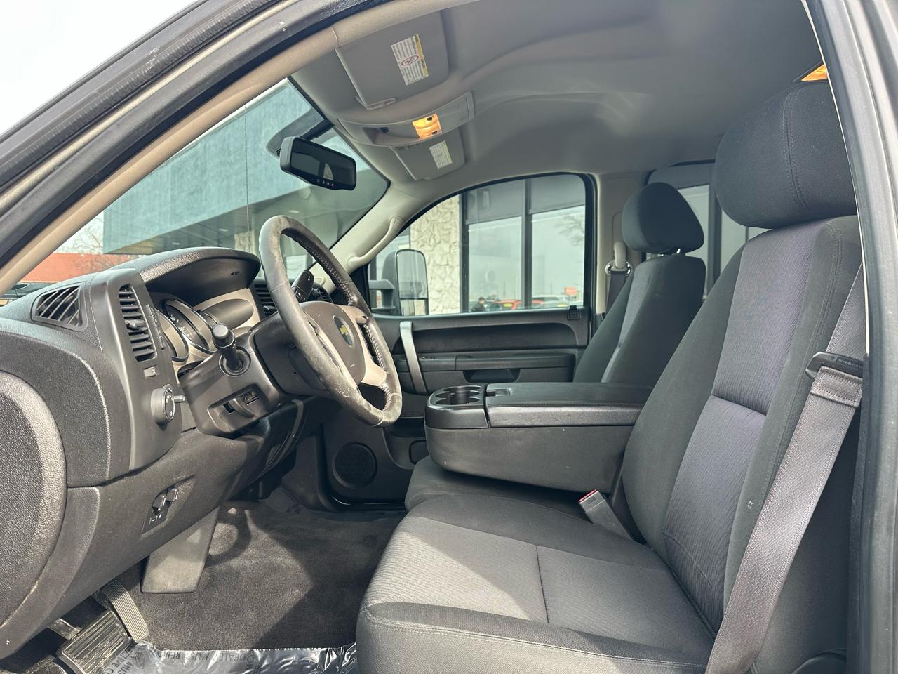 Chevrolet Silverado 2500HD LT Crew Cab 4WD 2013