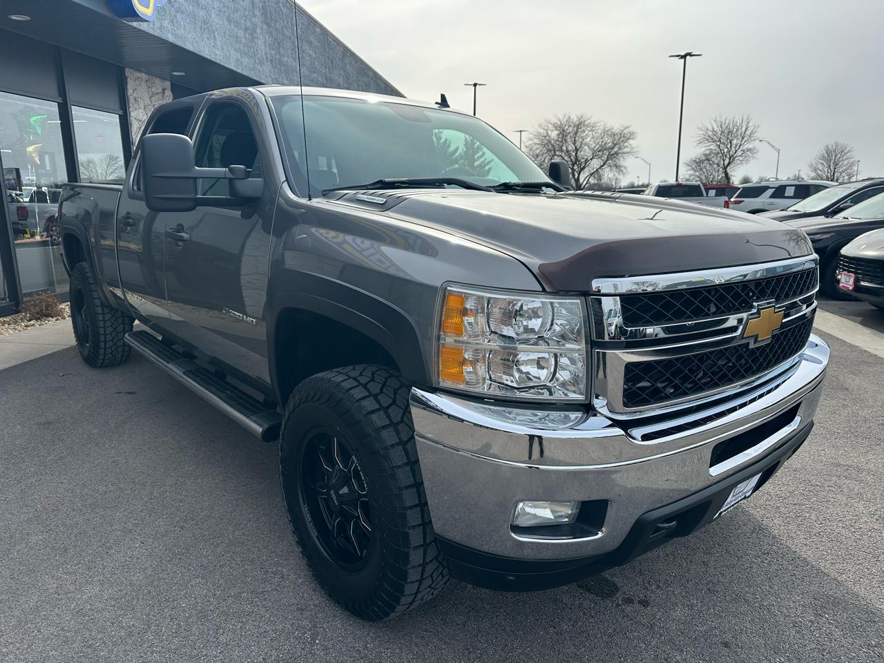 Chevrolet Silverado 2500HD LT Crew Cab 4WD 2013