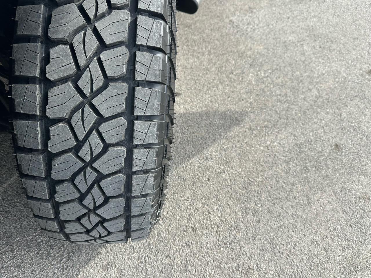 Chevrolet Silverado 2500HD LT Crew Cab 4WD 2013