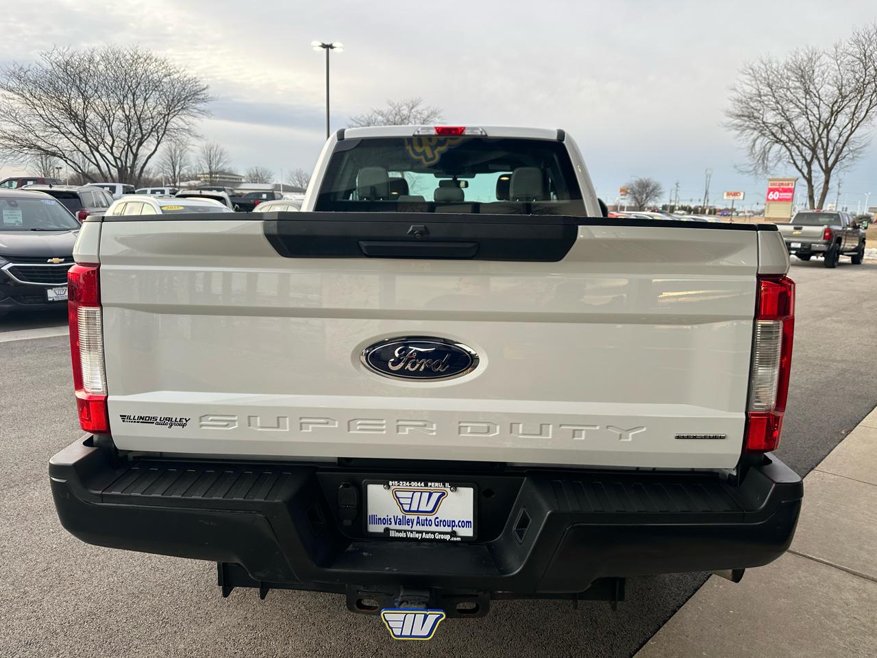 Ford F-250 SD XL SuperCab 4WD 2019