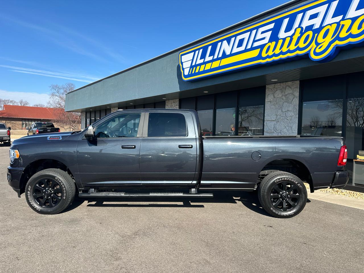 RAM 3500 Big Horn Crew Cab LWB 4WD 2022