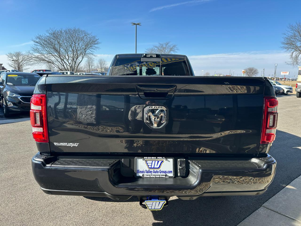 RAM 3500 Big Horn Crew Cab LWB 4WD 2022