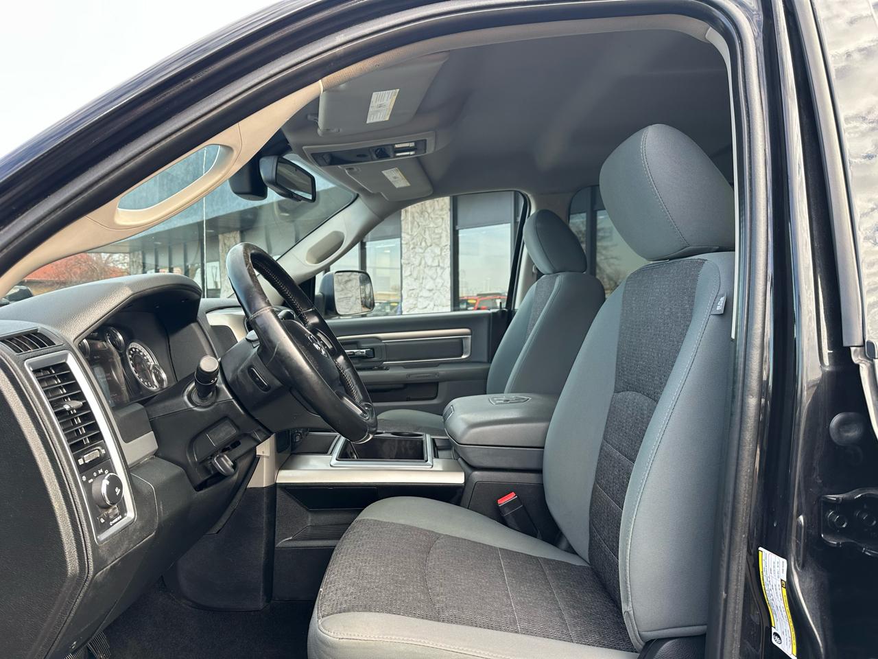 RAM 2500 SLT Crew Cab 4WD 2015