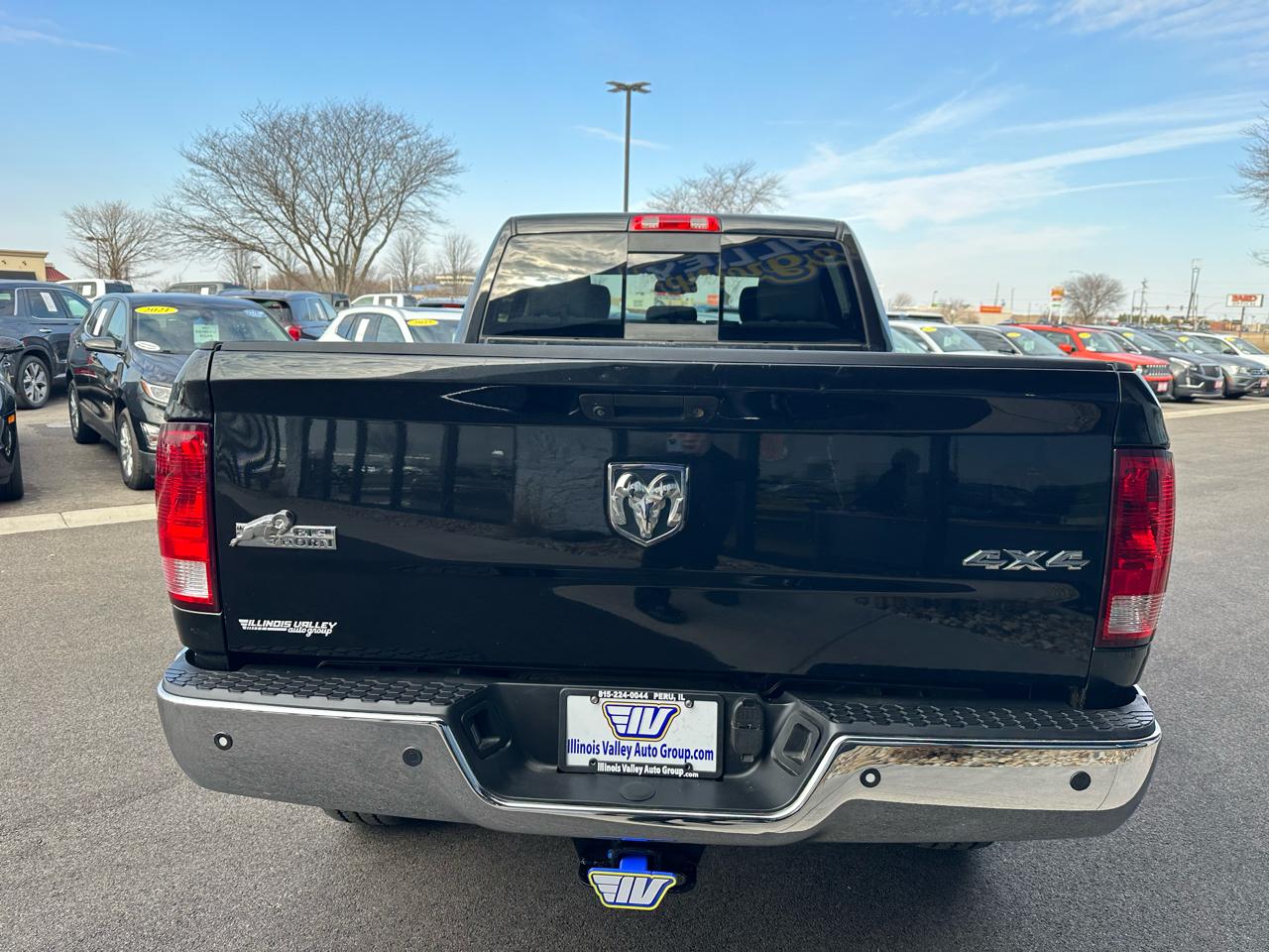 RAM 2500 SLT Crew Cab 4WD 2015