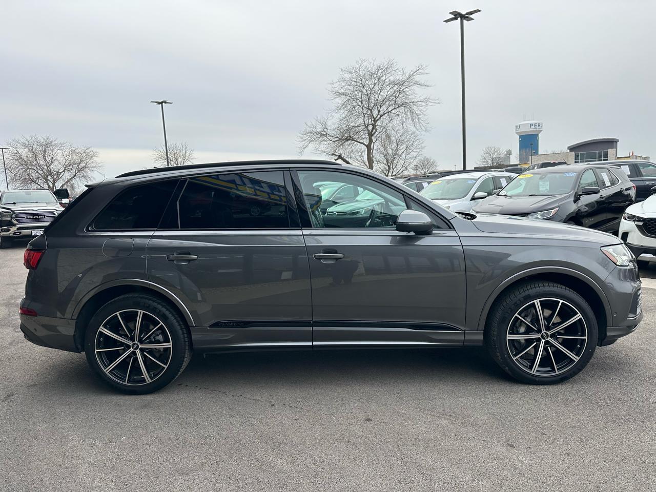 Audi Q7 Premium Plus 55 TFSI quattro 2023