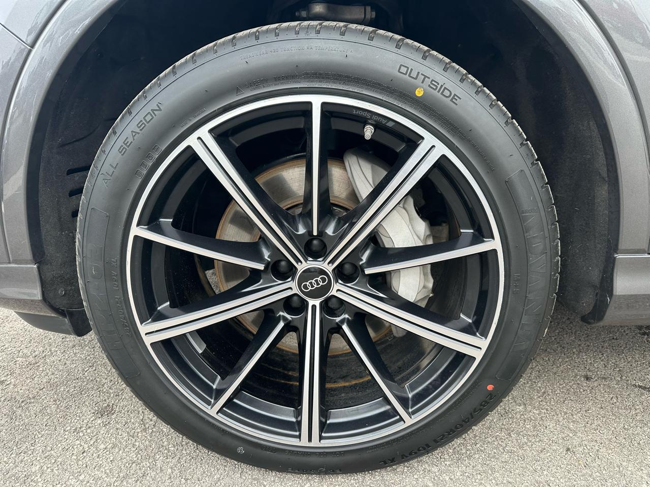 Audi Q7 Premium Plus 55 TFSI quattro 2023