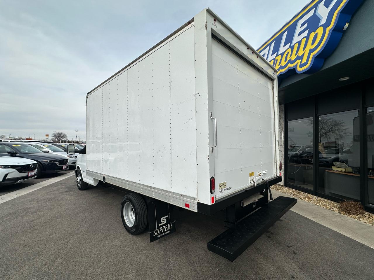 GMC Savana G3500 159 in. 2018