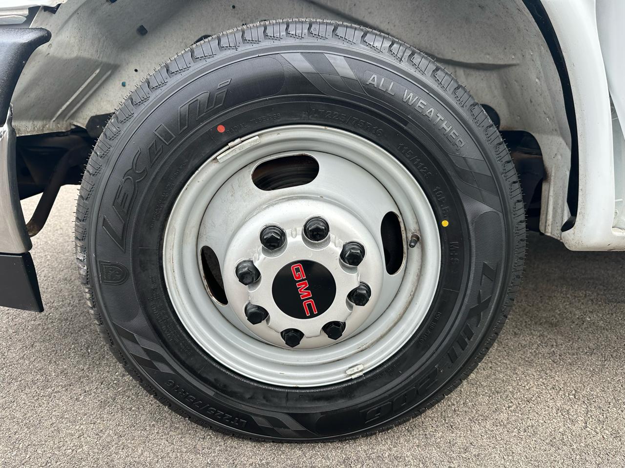 GMC Savana G3500 159 in. 2018