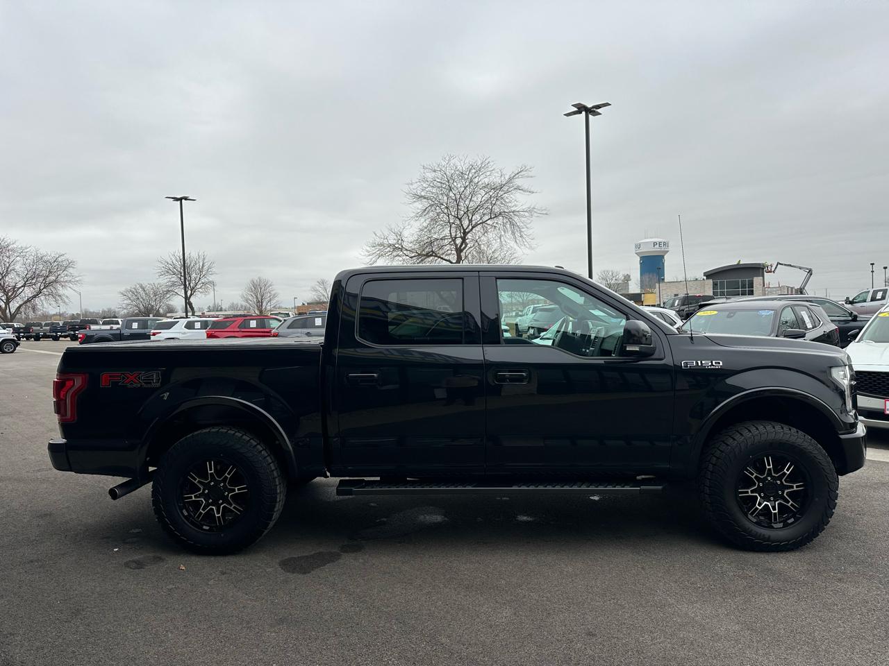 Ford F-150 Lariat SuperCrew 4WD 2015