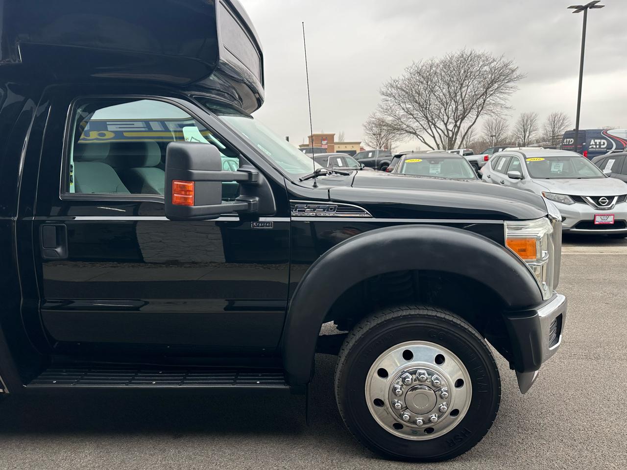 Ford F-550 Regular Cab DRW 2WD 2011