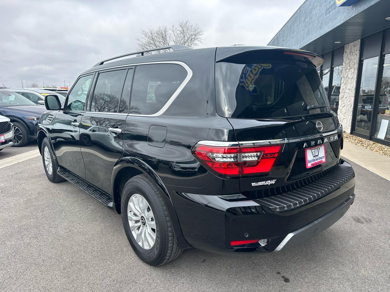 Nissan Armada SV AWD 2022