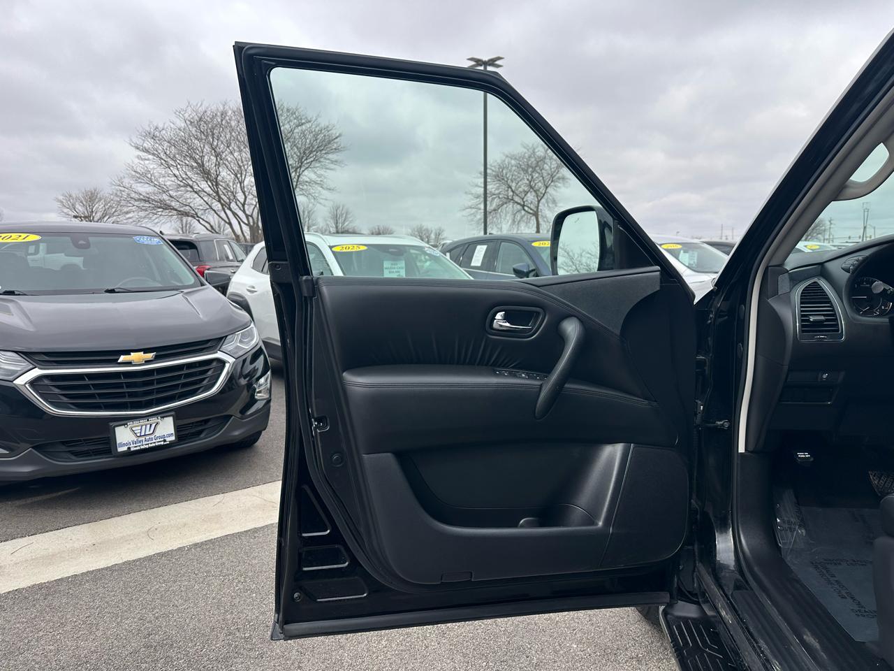 Nissan Armada SV AWD 2022