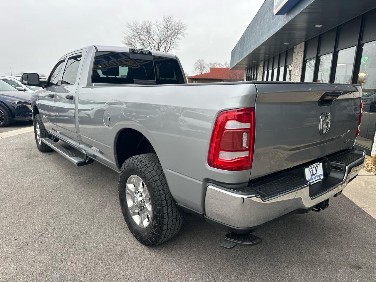 RAM 3500 Tradesman Crew Cab 4WD 2021