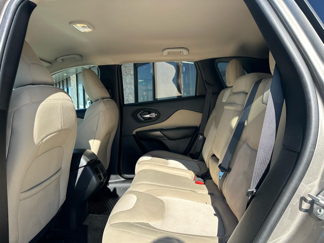 Jeep Cherokee Sport FWD 2017