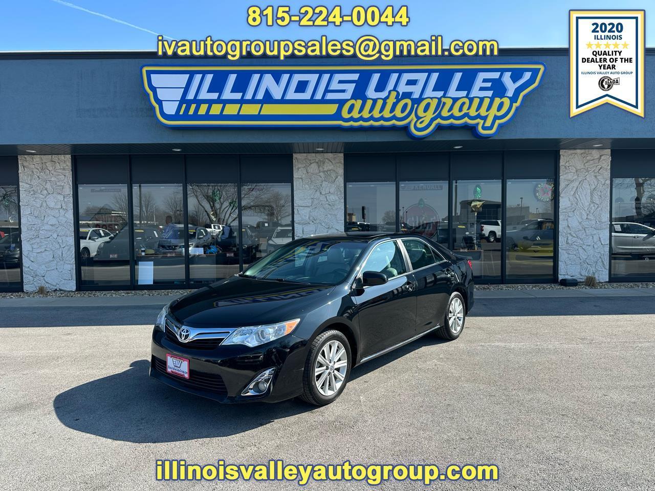 Toyota Camry SE 2014