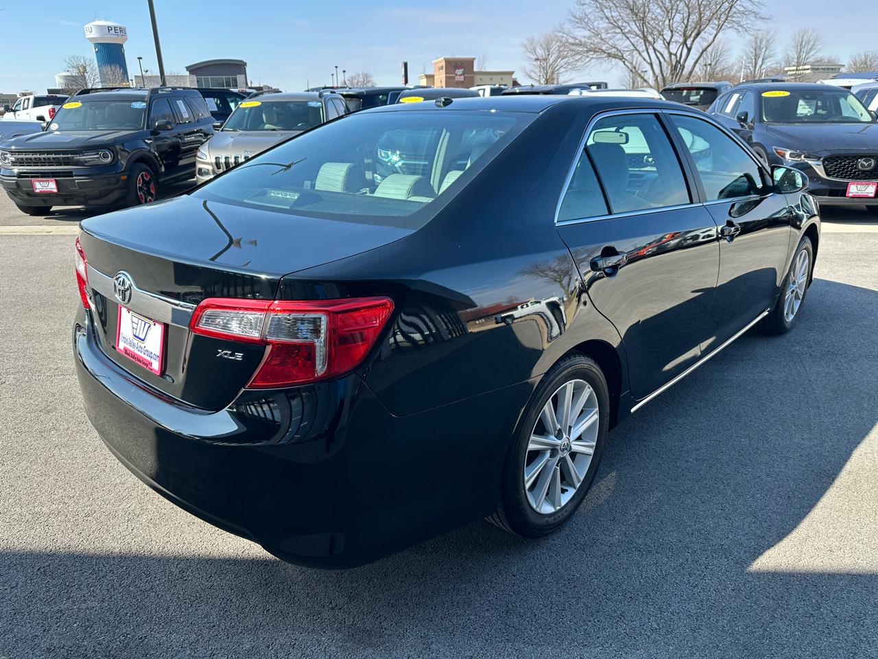 Toyota Camry SE 2014