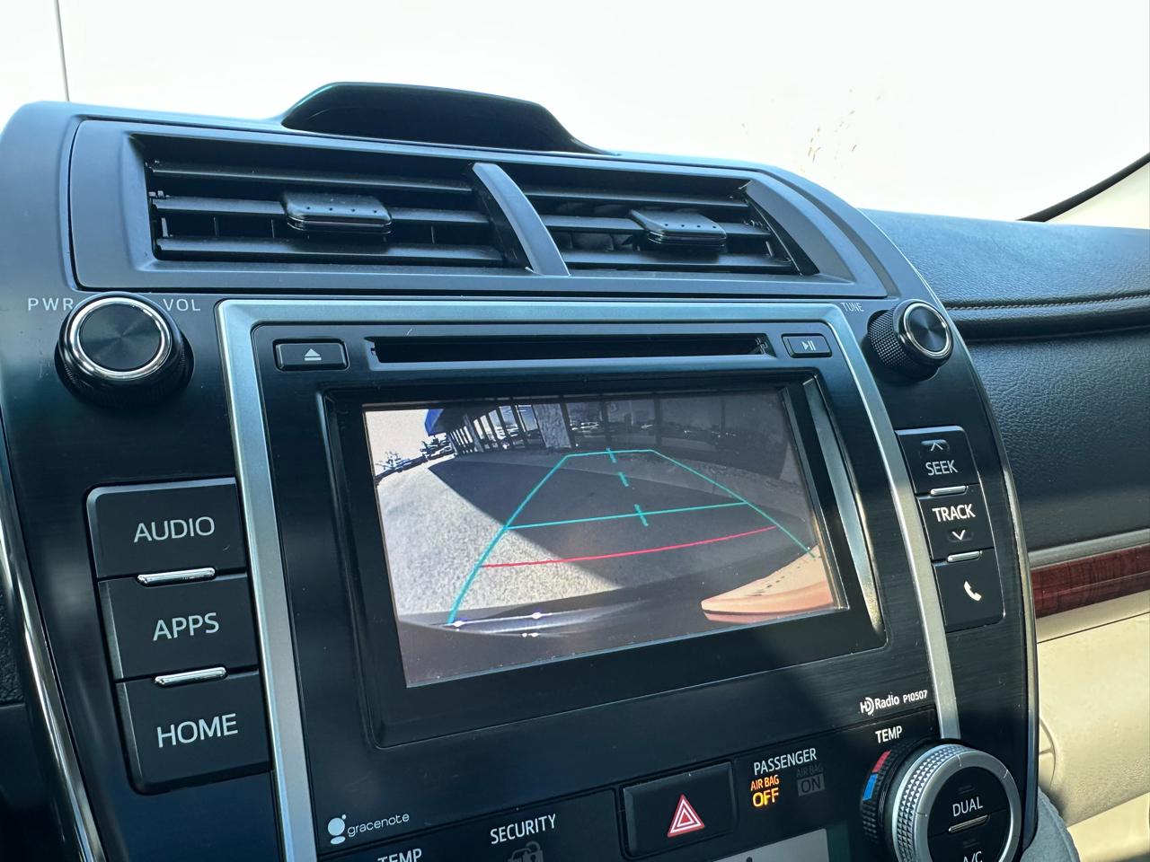 Toyota Camry SE 2014