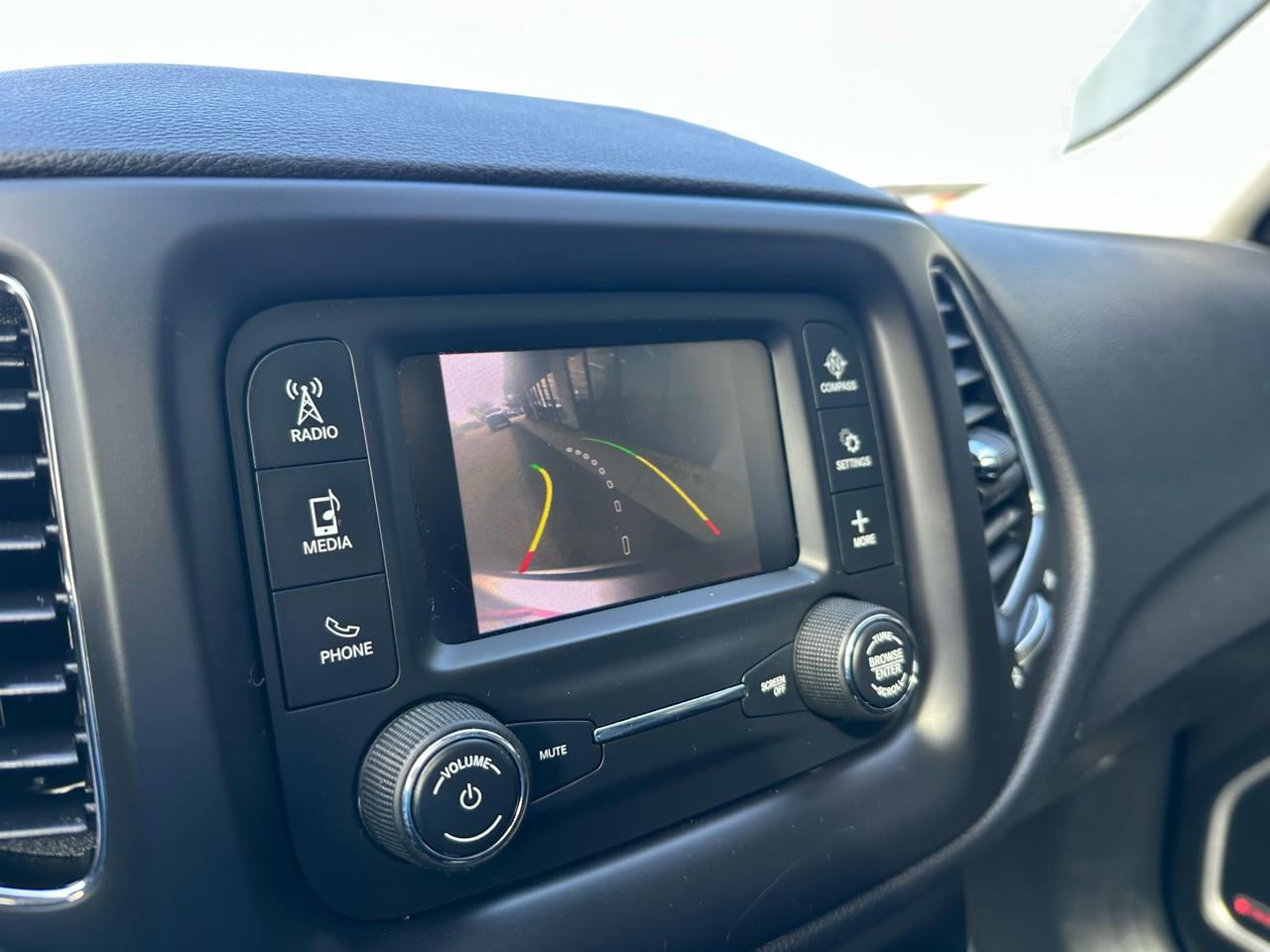 Jeep Compass Latitude FWD 2018