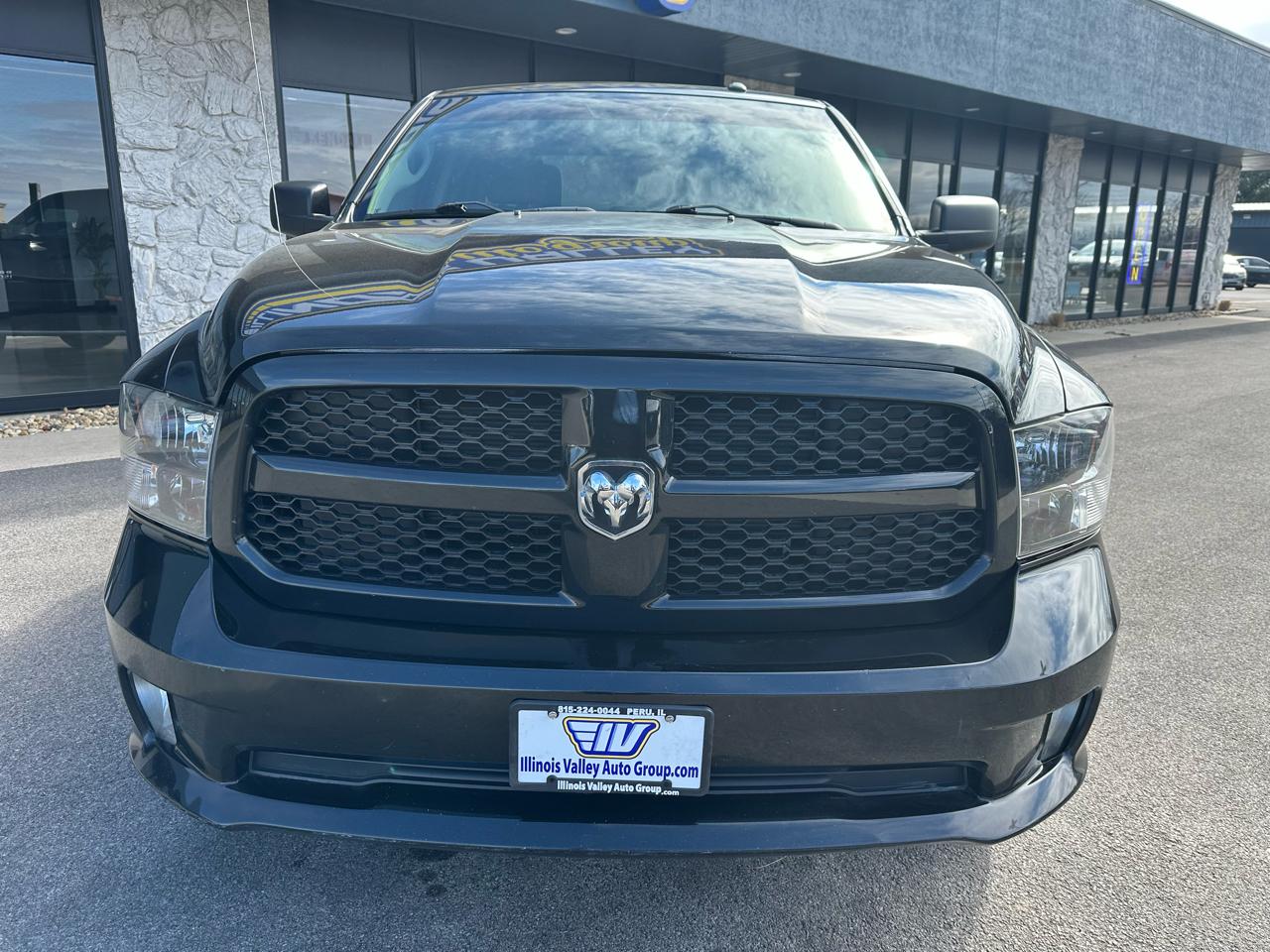 RAM 1500 Tradesman Crew Cab SWB 4WD 2018