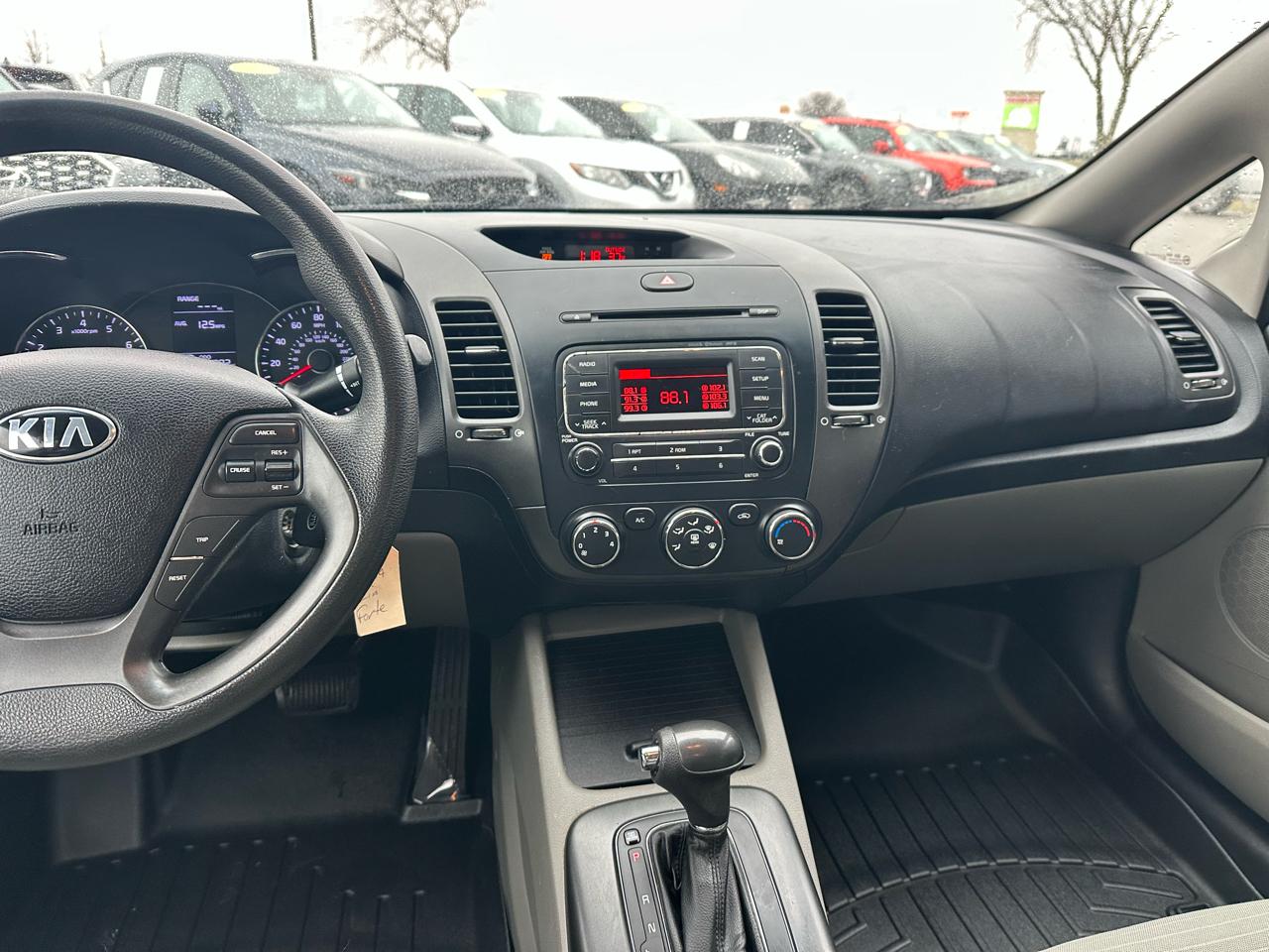 Kia Forte 4dr Sdn Auto LX 2014