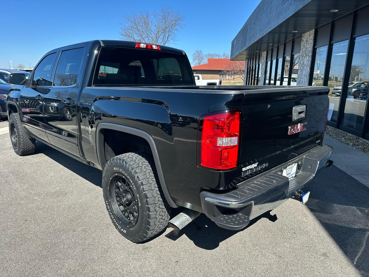 GMC Sierra 1500 SLE Crew Cab 4WD 2017