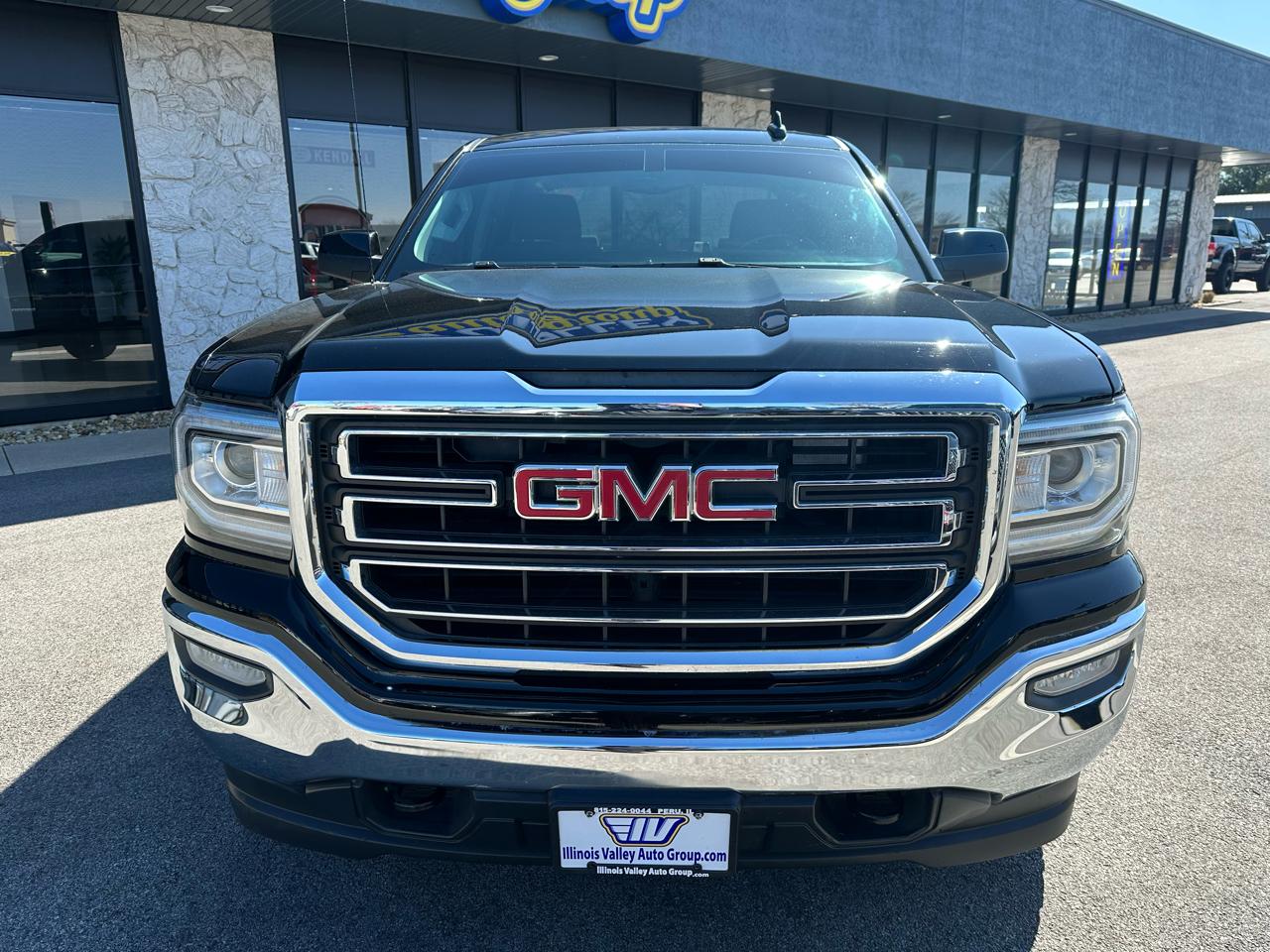 GMC Sierra 1500 SLE Crew Cab 4WD 2017