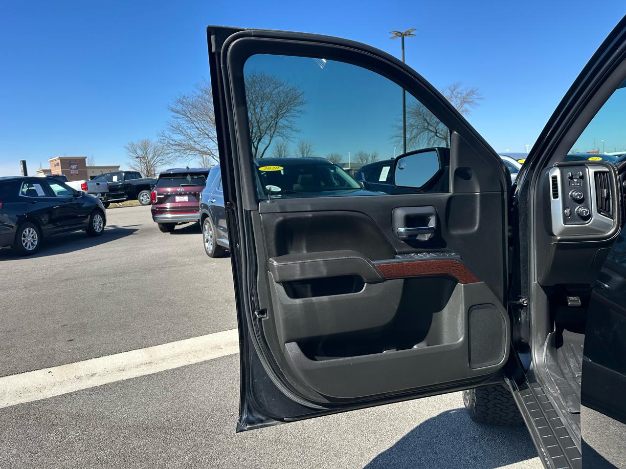 GMC Sierra 1500 SLE Crew Cab 4WD 2017