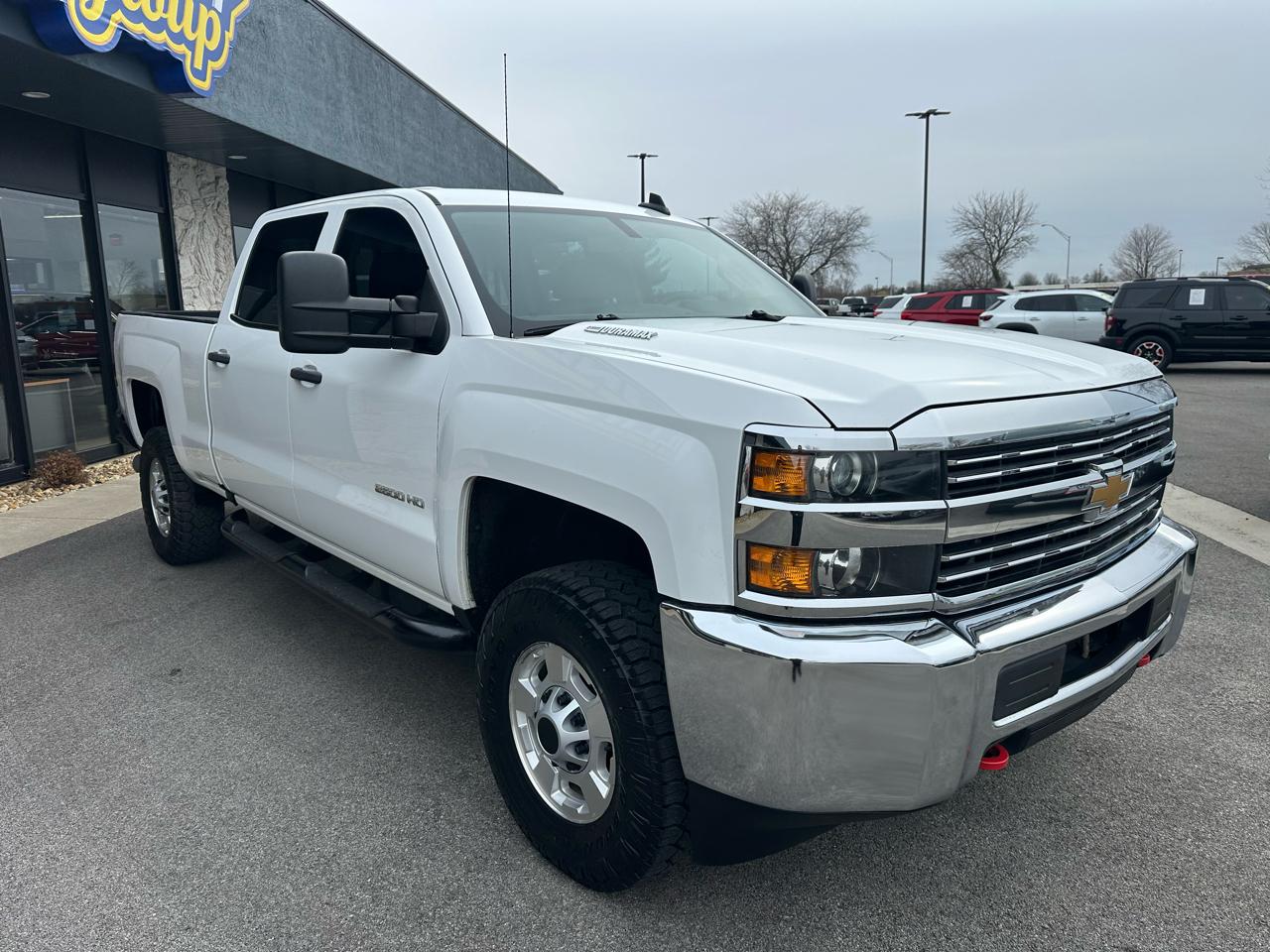 Chevrolet Silverado 2500HD Work Truck Crew Cab 4WD 2016