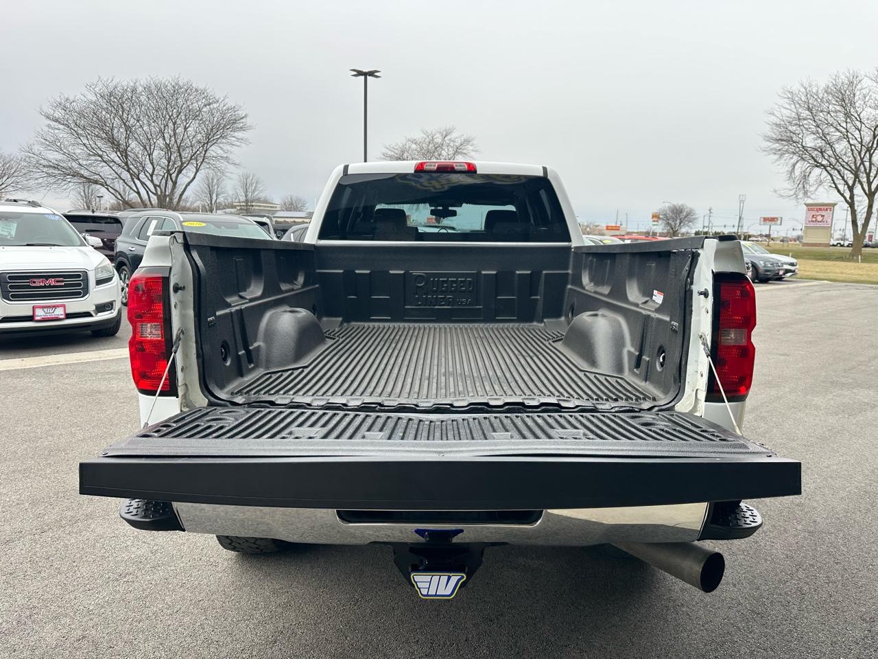 Chevrolet Silverado 2500HD Work Truck Crew Cab 4WD 2016