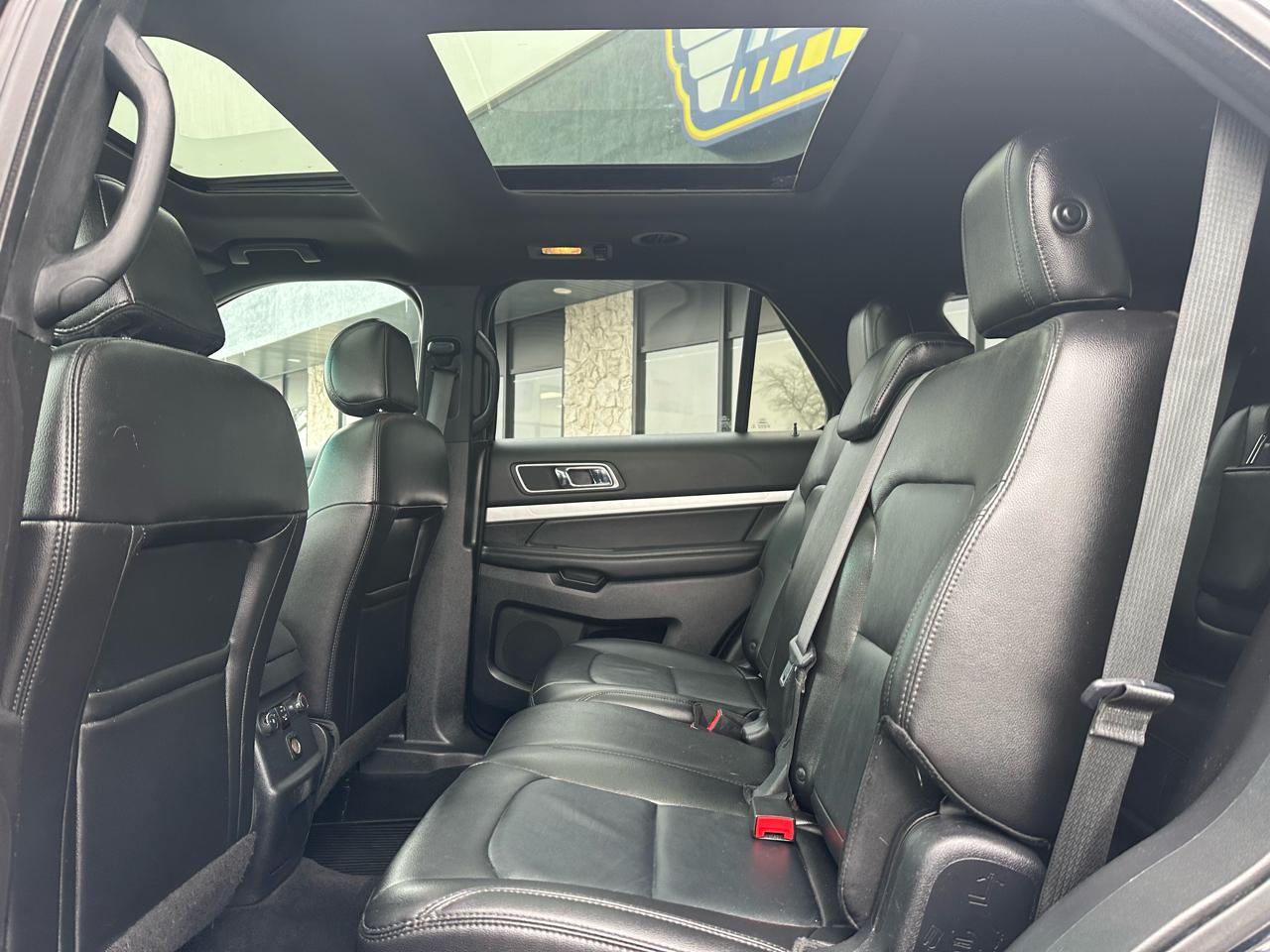 Ford Explorer XLT 4WD 2016