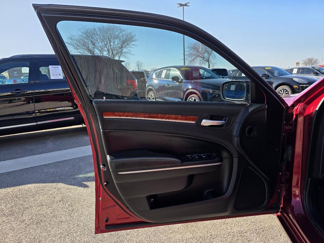 Chrysler 300 RWD 2014