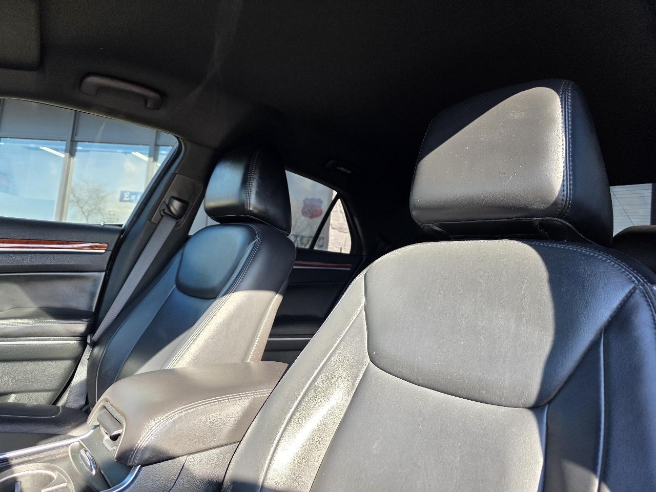 Chrysler 300 RWD 2014