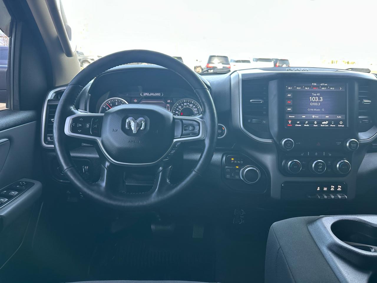 RAM 1500 Big Horn Crew Cab SWB 4WD 2020