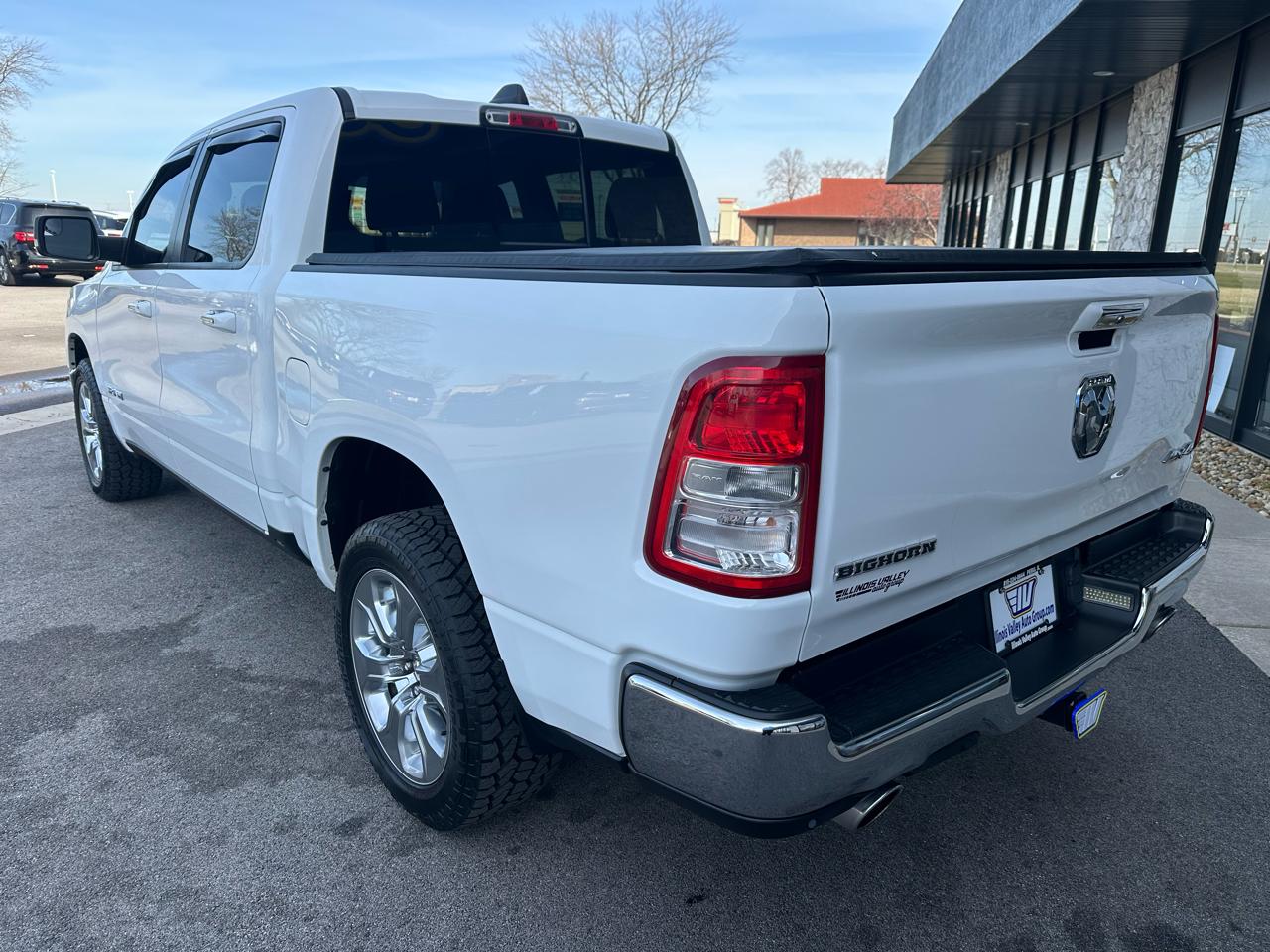RAM 1500 Big Horn Crew Cab SWB 4WD 2020