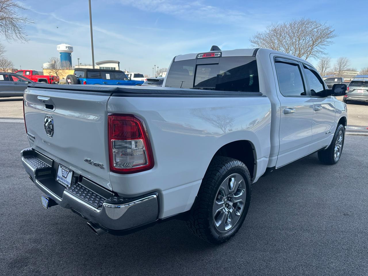 RAM 1500 Big Horn Crew Cab SWB 4WD 2020