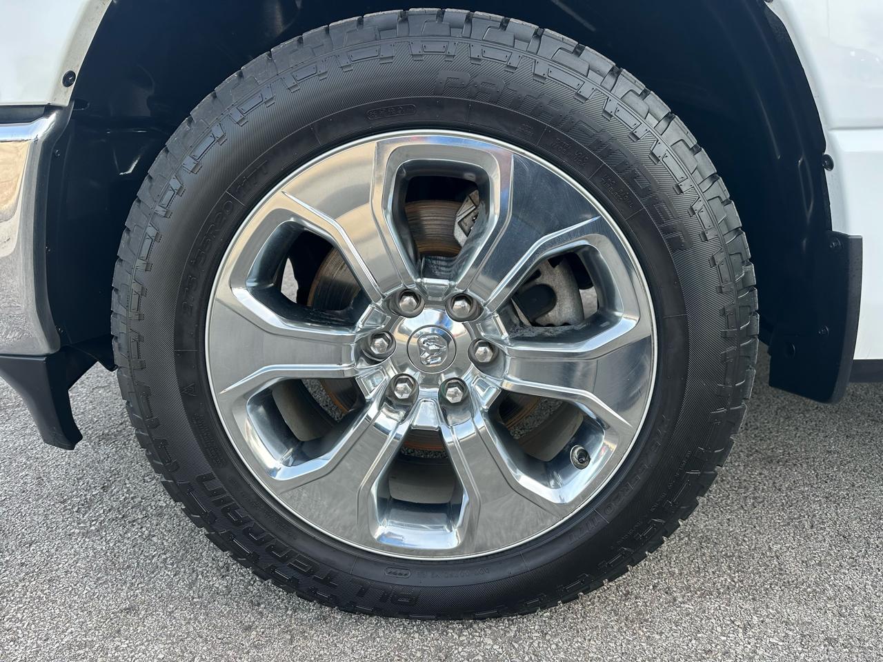 RAM 1500 Big Horn Crew Cab SWB 4WD 2020