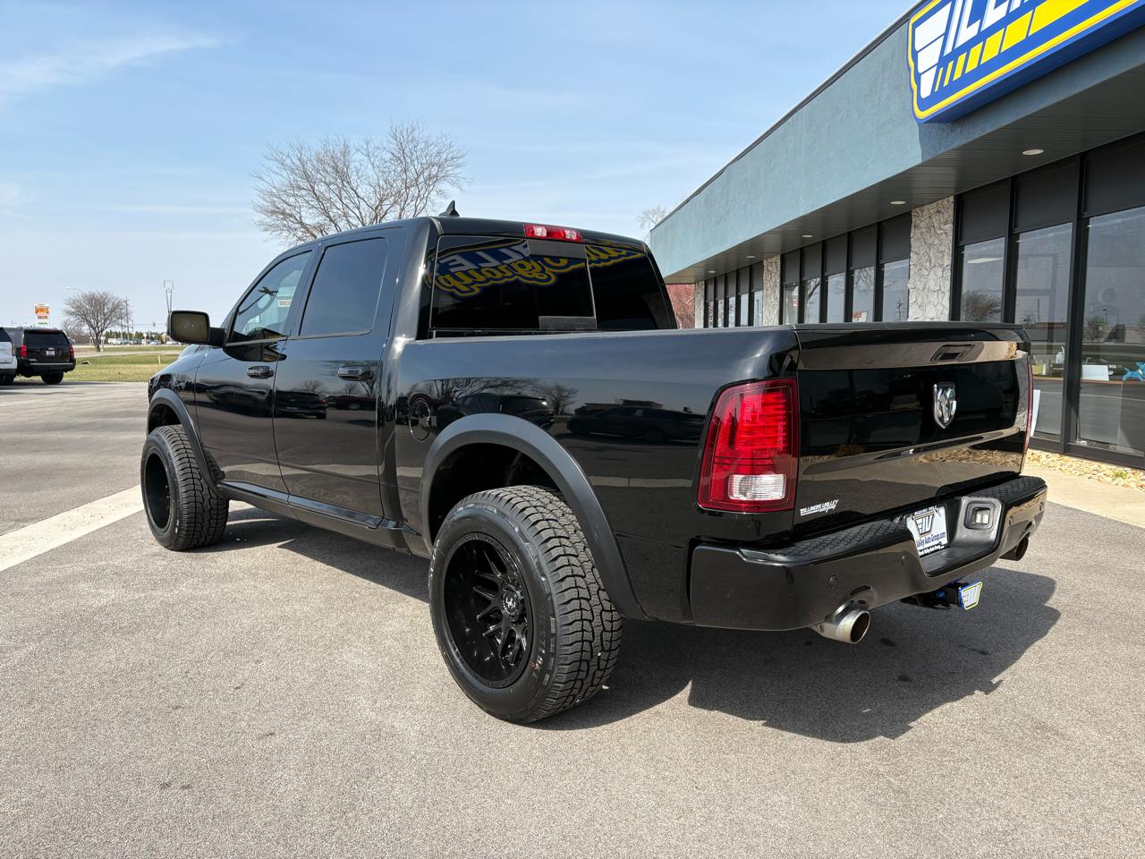 RAM 1500 Sport Crew Cab SWB 4WD 2014