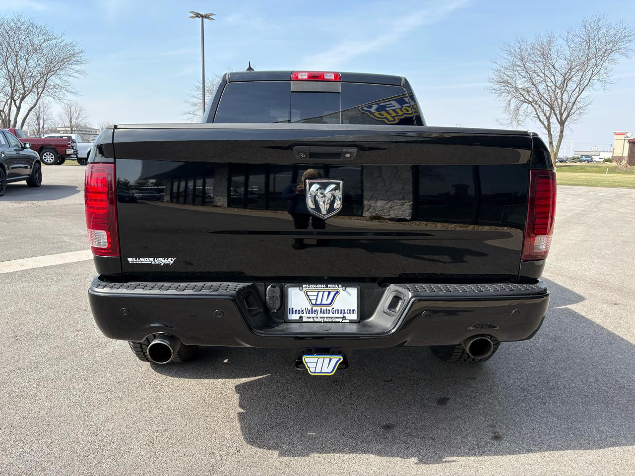 RAM 1500 Sport Crew Cab SWB 4WD 2014