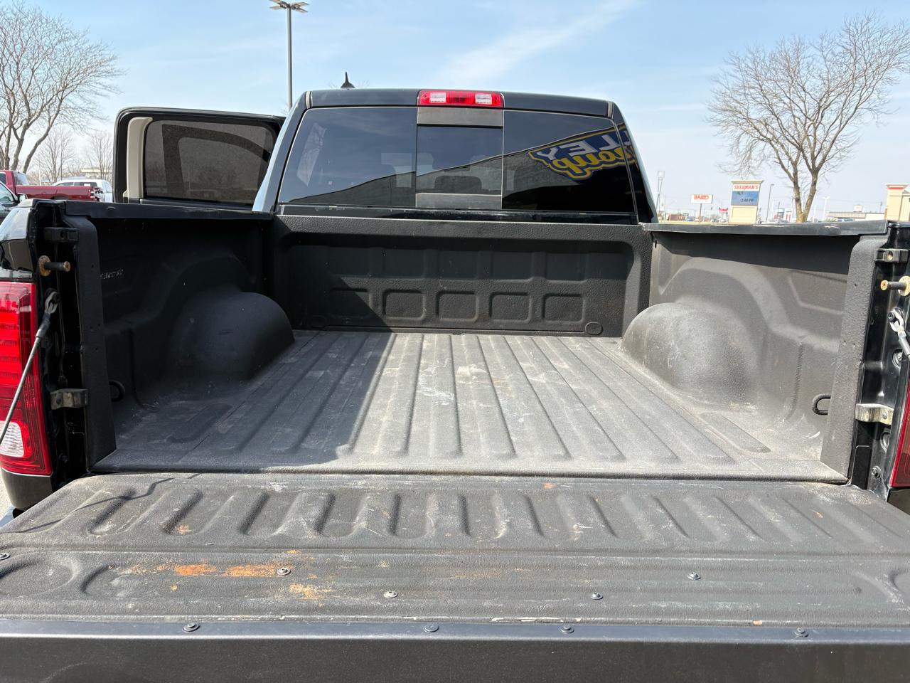 RAM 1500 Sport Crew Cab SWB 4WD 2014