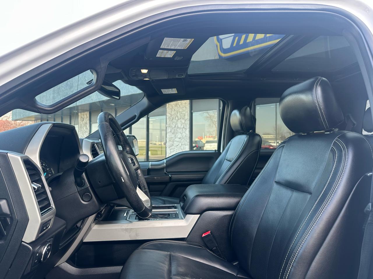 Ford F-150 Lariat SuperCrew 4WD 2019