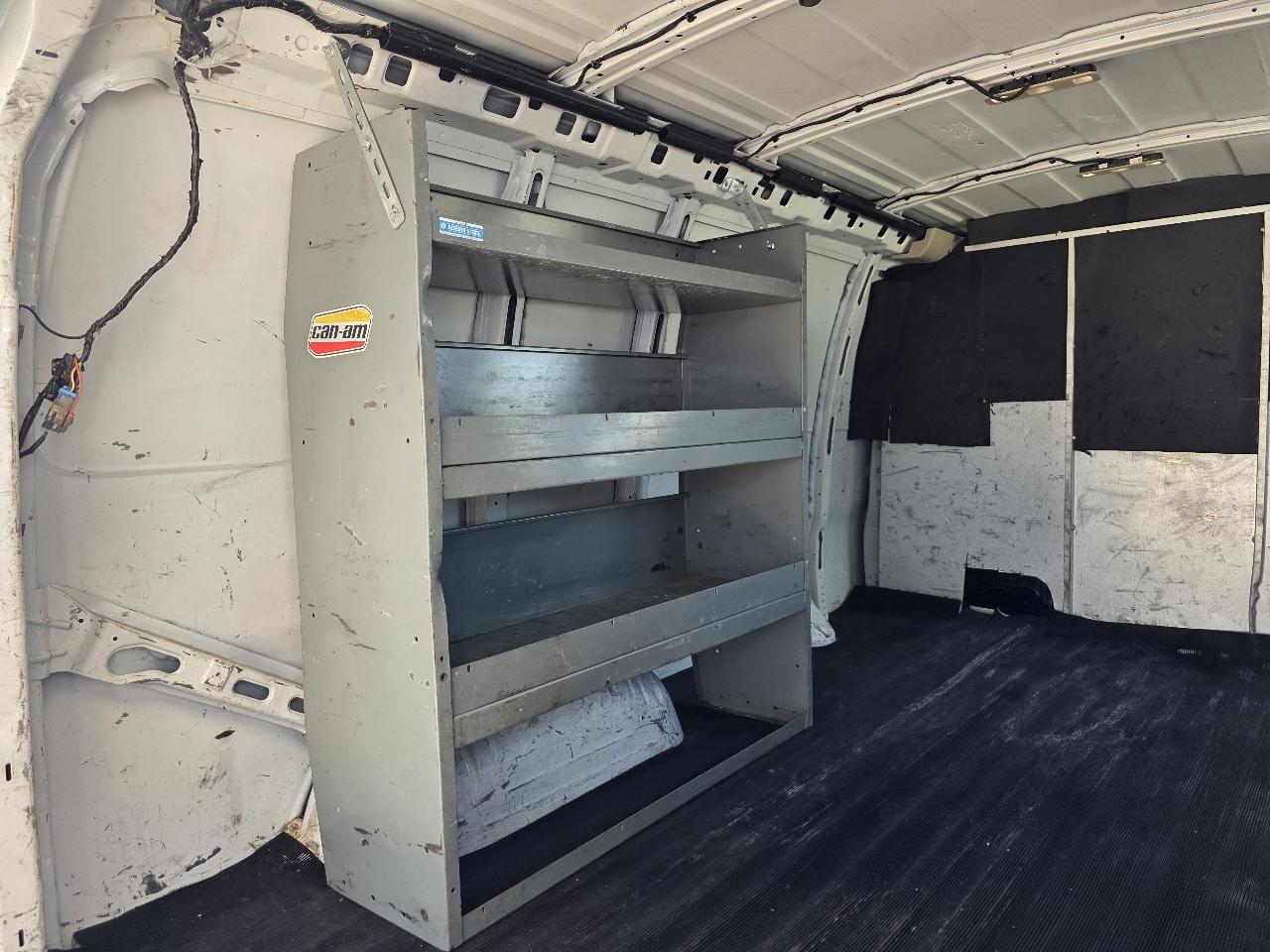 GMC Savana G2500 Cargo 2016