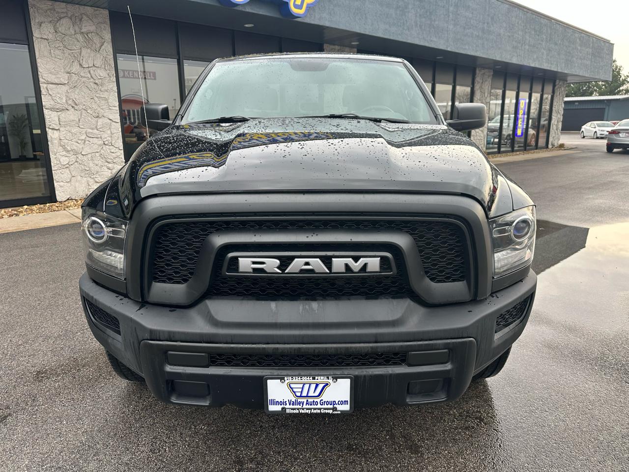 RAM 1500 Classic Warlock 4x4 Crew Cab 5'7" Box 2024