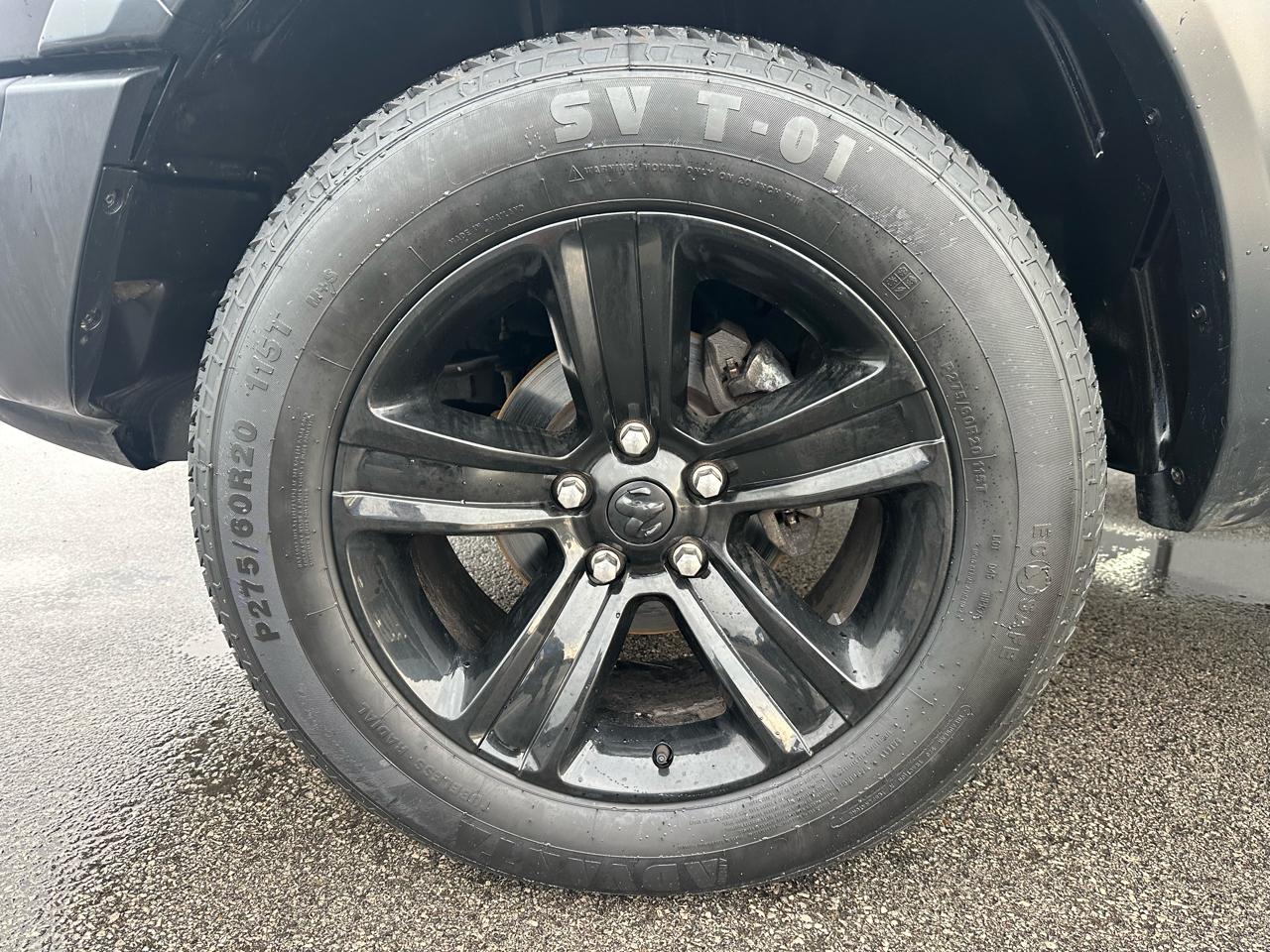 RAM 1500 Classic Warlock 4x4 Crew Cab 5'7" Box 2024